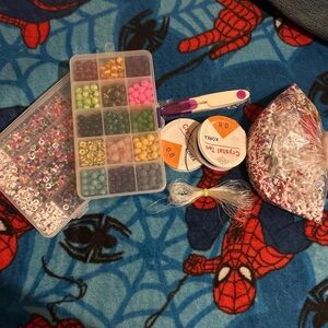 Colorful Bead Crafting Kit